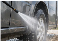 Horsebox exterior cleaning